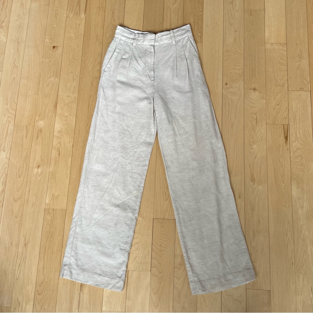 0 - Effortless Aritzia Linen Pants - Picture 5 of 12